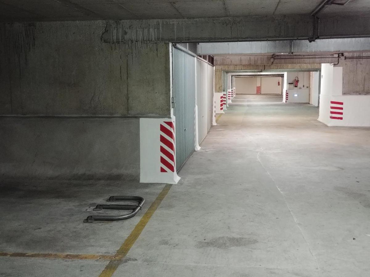 Avec Parking Prive Au Coeur De La Apartamento
